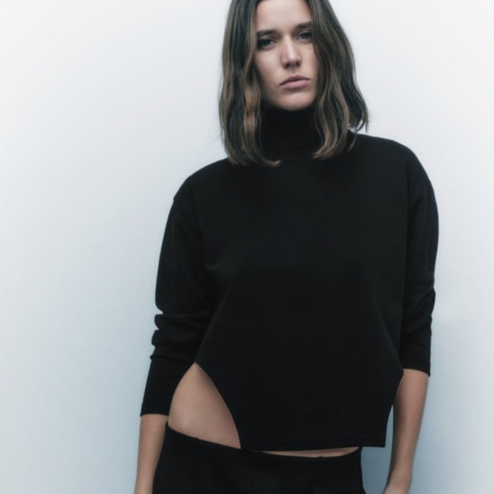 Zara Black ASYMMETRIC Hen High Neck TOP Black Small EUC